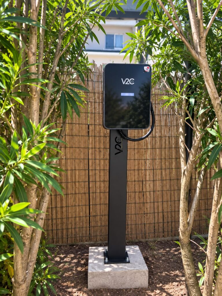 V2c borne de recharge Colomiers