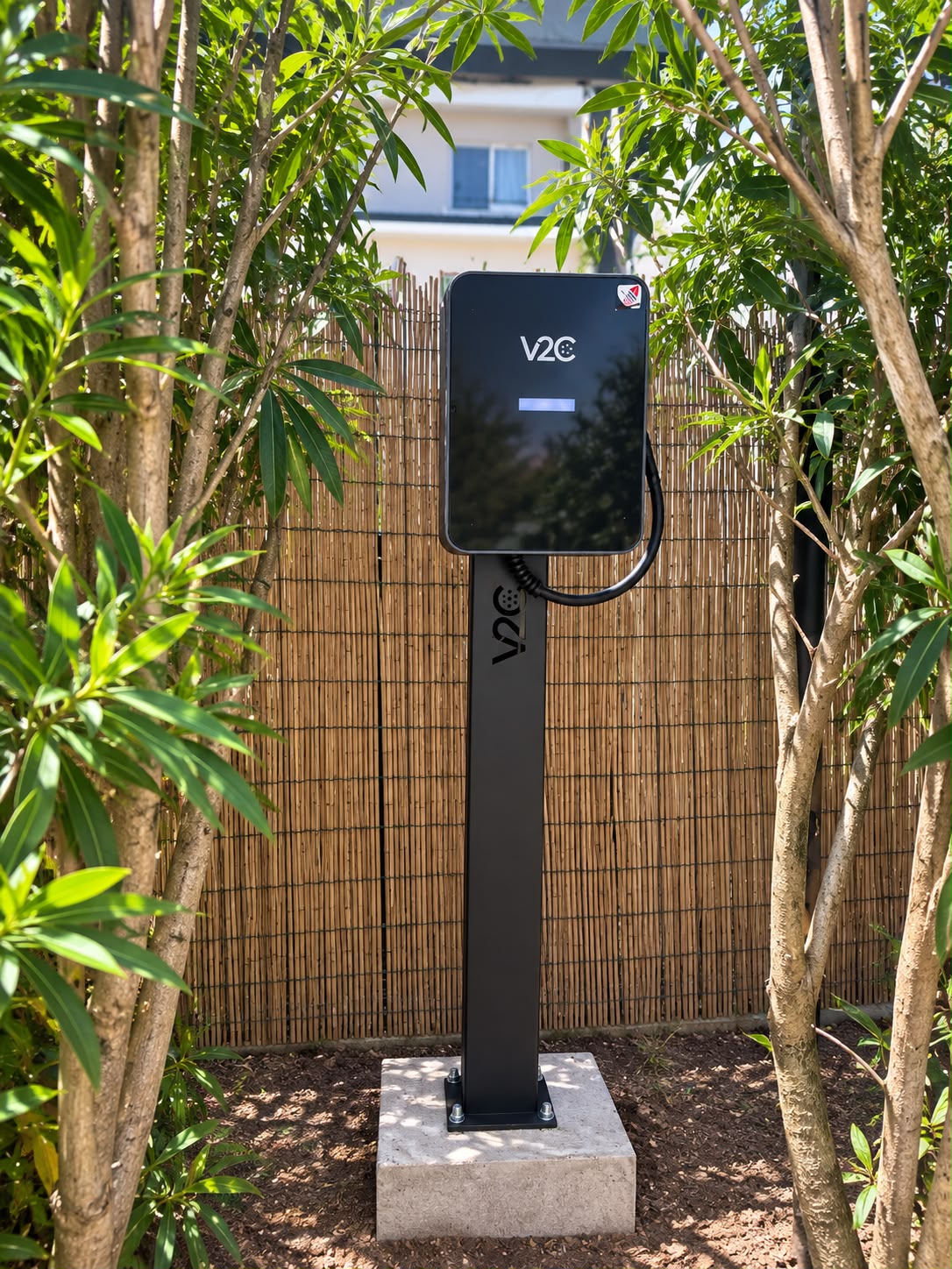V2c borne de recharge Colomiers